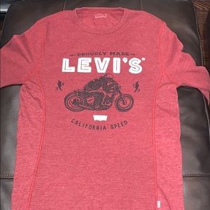 Levis red thermal